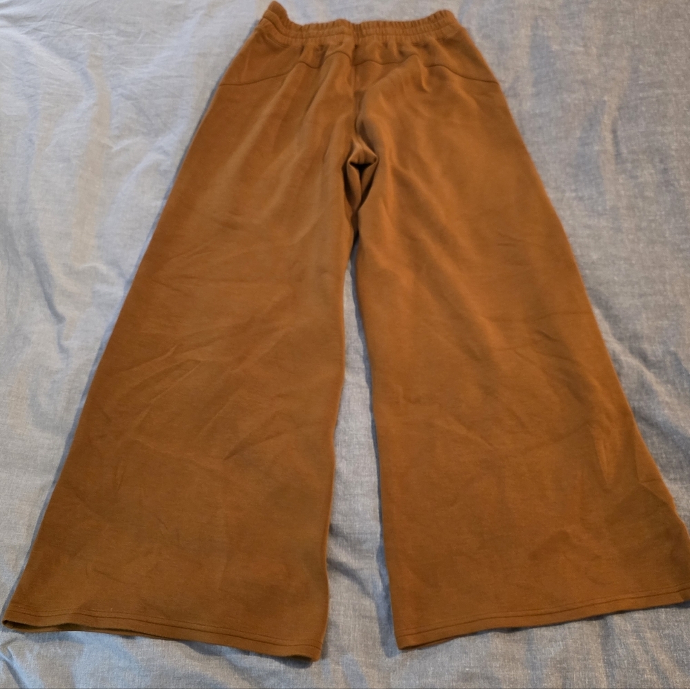 SPANX Wide Leg Airessentials Pants in Tan - Picture 6 of 7